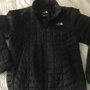 Men’s North Face Thermoball down jacket